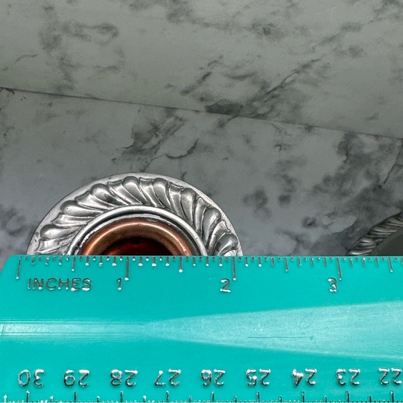 W.B. MFG Weidling Bros. Antique Stamped Set of 2 Silver Candle Holders, 1 229 - Picture 5 of 12